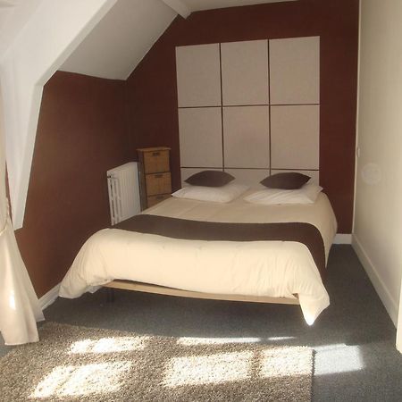 Auberge Du Chateau Chateauneuf-d'Ille-et-Vilaine Экстерьер фото